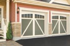 Caractéristiques et modèles de portes de garage d’allure champêtre